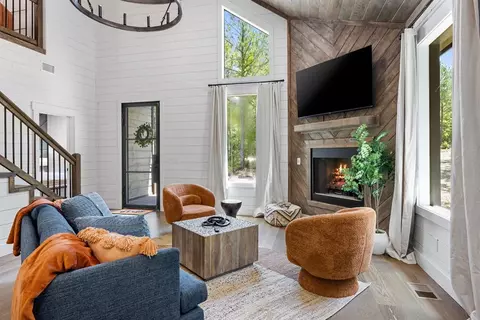 319 Bear Pine Trl, Broken Bow, OK 74728 photo 6