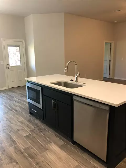 304 E 8th St, Arcadia, OK 73007 photo 3
