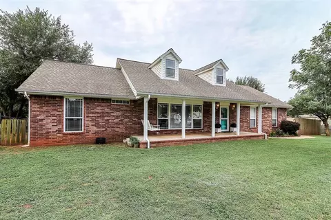 9720 SE 43rd St, Oklahoma City, OK 73150
