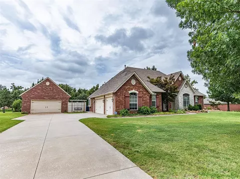 16552 Roserock Cir, Choctaw, OK 73020