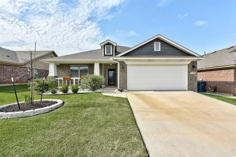 16440 Drywater Dr, Oklahoma City, OK 73170
