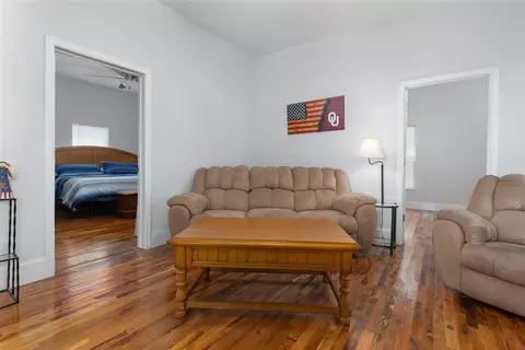 702 E Cherry St, Noble, OK 73068 photo 6