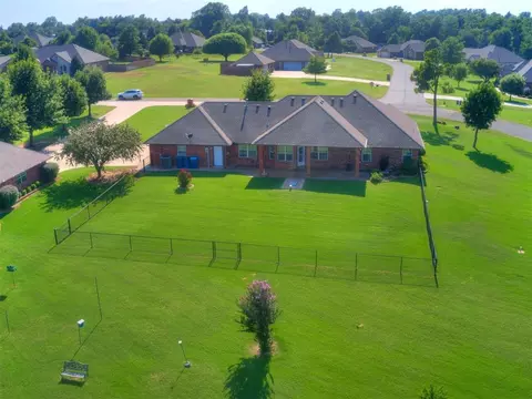 212 E Ponderosa Dr, Tuttle, OK 73089 photo 15