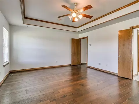 212 E Ponderosa Dr, Tuttle, OK 73089 photo 21