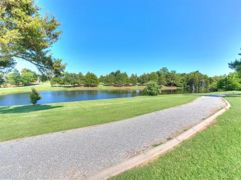 212 E Ponderosa Dr, Tuttle, OK 73089 photo 10