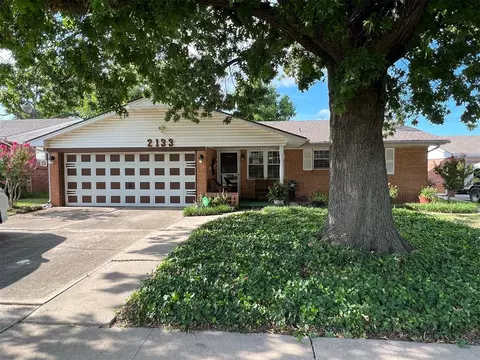 2133 SW 76th St, Oklahoma City, OK 73159