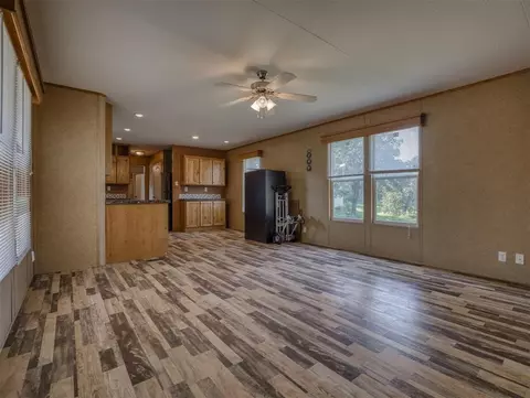 13109 E Post Oak Rd, Noble, OK 73068 photo 4
