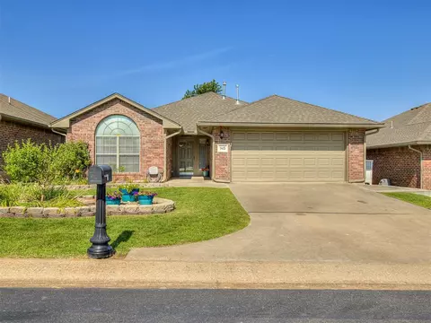 1415 Parke Ave, Midwest City, OK 73130