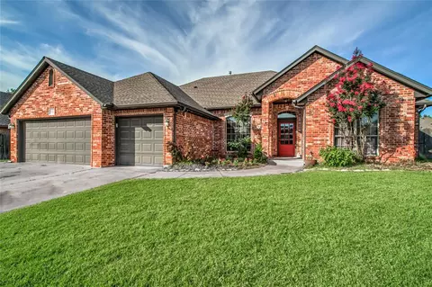 1708 Lancaster Dr, Edmond, OK 73012