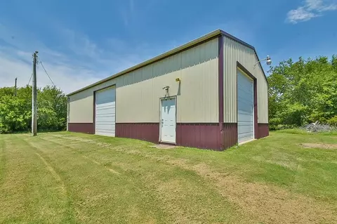 9229 S Sooner Rd, Moore, OK 73165 photo 18