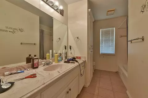 9229 S Sooner Rd, Moore, OK 73165 photo 11