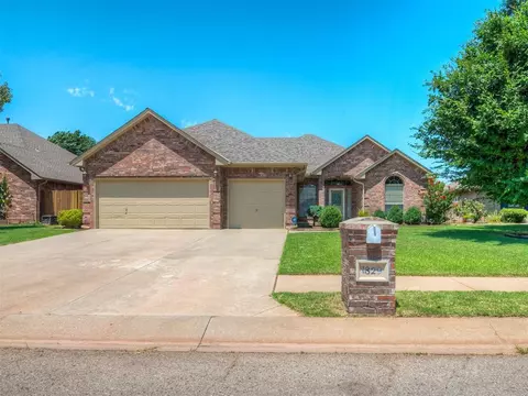1829 Birchfield Rd, Edmond, OK 73012