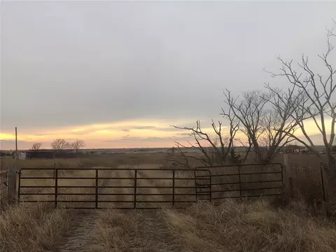 1422 County Street 2910, Tuttle, OK 73089