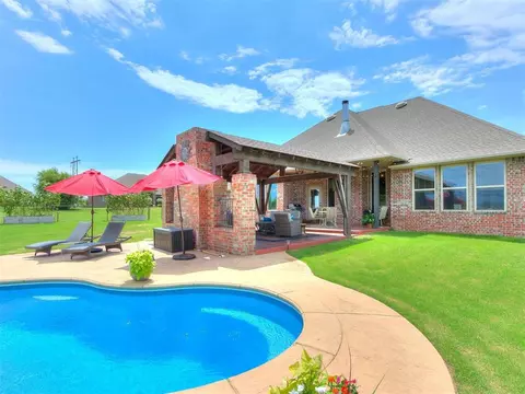 2139 Savona Ln, Edmond, OK 73034