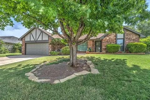 11012 N Grove Ave, Oklahoma City, OK 73162
