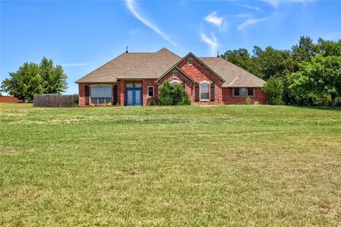4100 Kittyhawk Dr, Blanchard, OK 73010