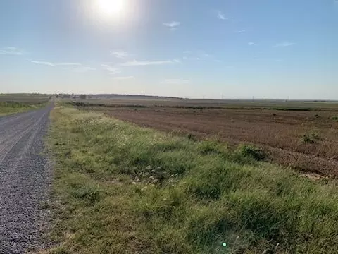 N Pending Road, Hydro, OK 73048
