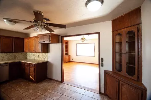 805 Asalee St, Altus, OK 73521 photo 4