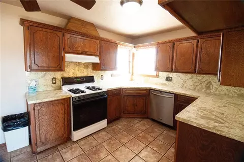 805 Asalee St, Altus, OK 73521 photo 5