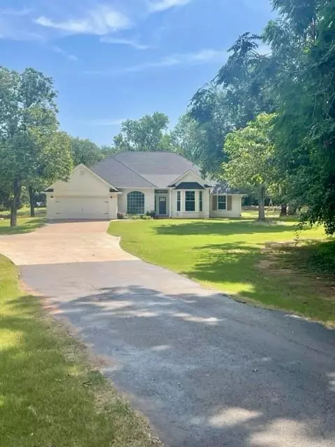 12620 Hoffman Rd, Edmond, OK 73013