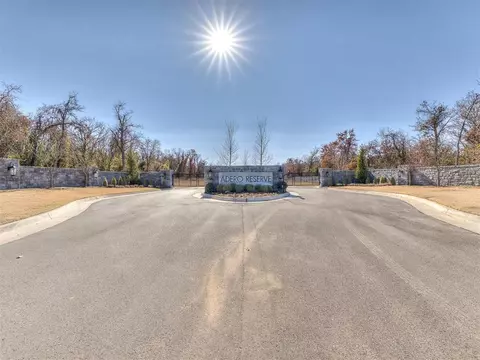 10216 NE 131 St, Edmond, OK 73049