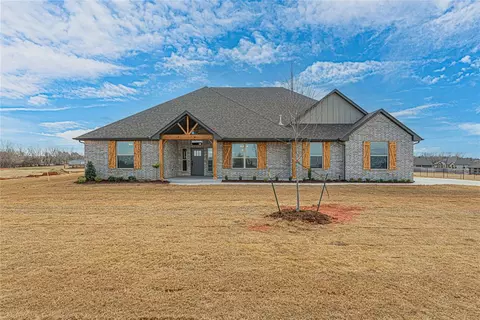 2433 County Road 1219, Blanchard, OK 73010