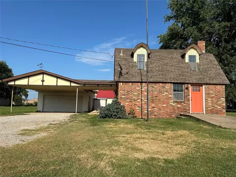 605 E Broadway St, Lexington, OK 73051