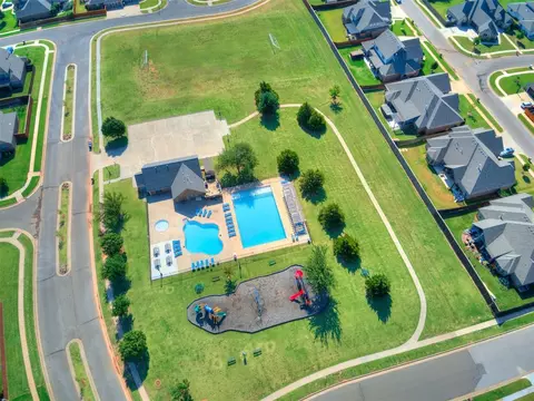 15917 Windrush Pl, Edmond, OK 73013 photo 35
