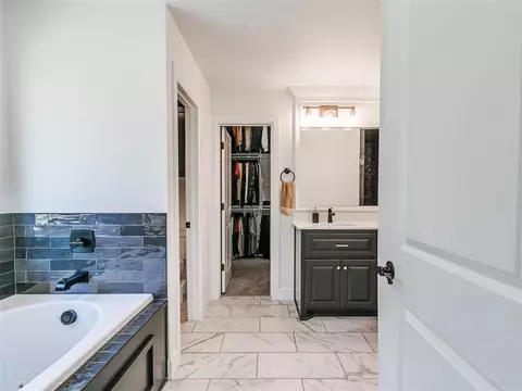 15917 Windrush Pl, Edmond, OK 73013 photo 17