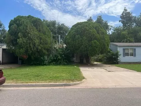 1210 Iowa St, Norman, OK 73069