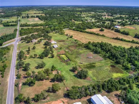 5922 N Douglas Blvd, Spencer, OK 73084