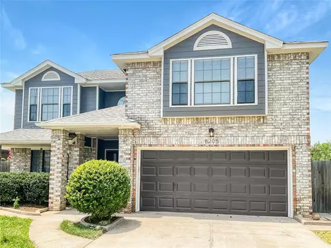 8205 Harvest Hills South Blvd, Oklahoma City, OK 73132