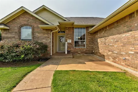 580 NW Adams Ave, Piedmont, OK 73078