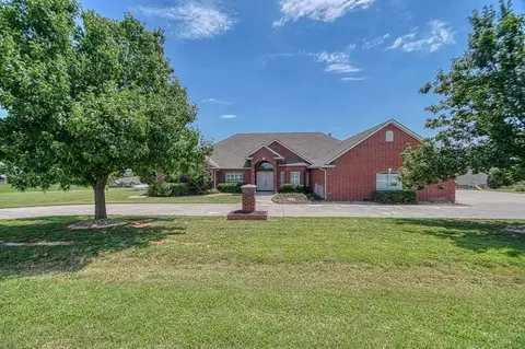 2217 County Street 2855, Chickasha, OK 73018