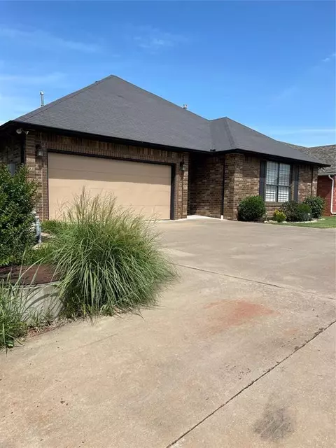 1225 Cedar Creek Ct, Guthrie, OK 73044