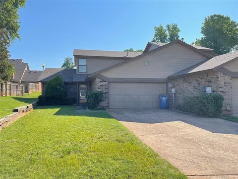 105 Woodbridge Cir, Edmond, OK 73012