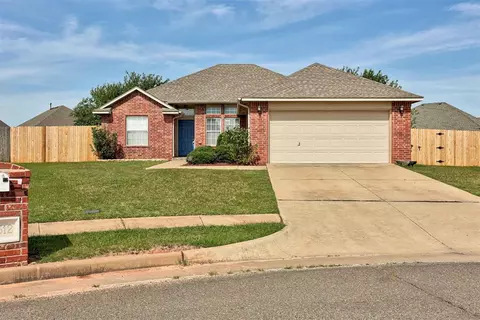 2312 NW 157th Ter, Edmond, OK 73013