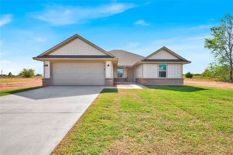 1935 Eli Ave, Tuttle, OK 73089