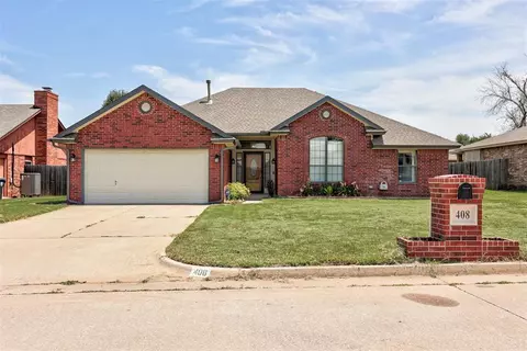 408 Blue Spruce Dr, Midwest City, OK 73130
