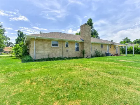 505 Brookside Ter, Moore, OK 73160 photo 28