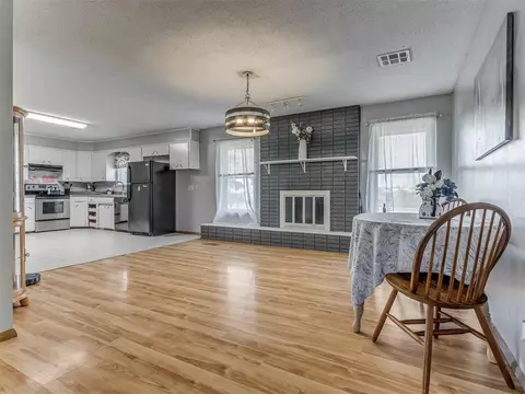505 Brookside Ter, Moore, OK 73160 photo 11