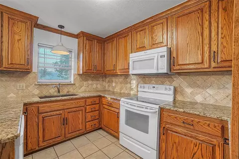 205 E Michigan, Corn, OK 73024 photo 8