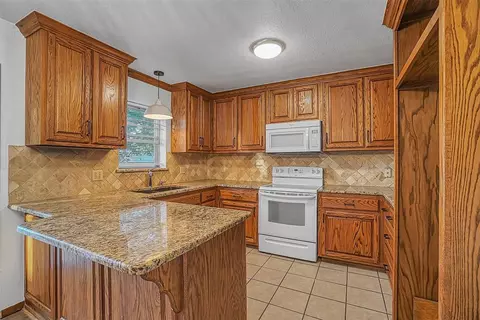 205 E Michigan, Corn, OK 73024 photo 7