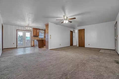 205 E Michigan, Corn, OK 73024 photo 4