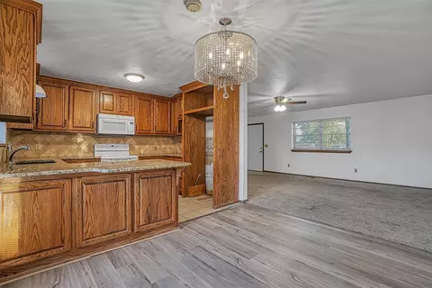 205 E Michigan, Corn, OK 73024 photo 6