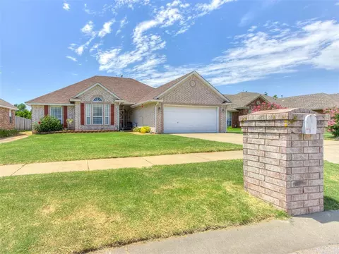 101 Westend Ct, Tuttle, OK 73089