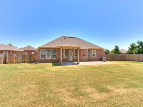 521 Firefork Ave, Yukon, OK 73099 photo 5