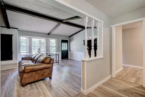5806 E Tyler Dr, Tuttle, OK 73089 photo 5