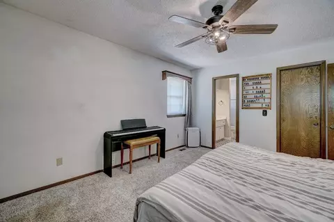 5806 E Tyler Dr, Tuttle, OK 73089 photo 32