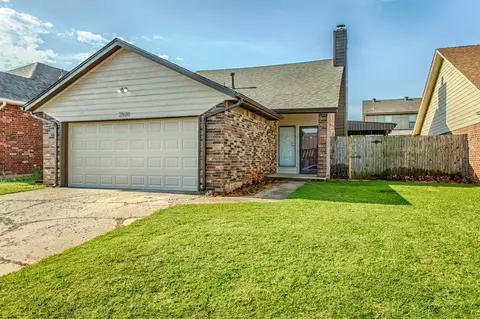 2520 Kathy Ct, Oklahoma City, OK 73120